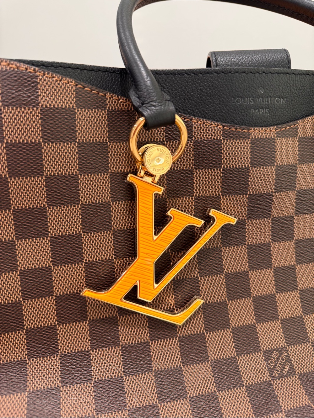 Louis Vuitton Brown Damier Ebene Canvas Tote with Black Trim and Yellow LV Charm - Picture 4 of 15